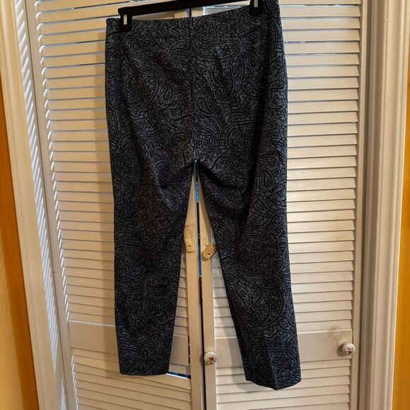 Blue Paisley Patterned Pants - Picture 5 of 10